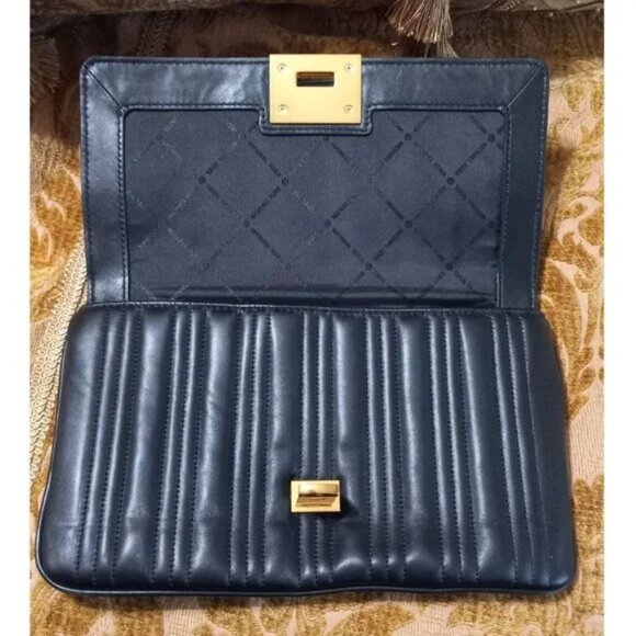 šLAST CHANCEā¼ļøMichael Kors Black Floral Embroidered Leather Shoulder Bag - Picture 4 of 16